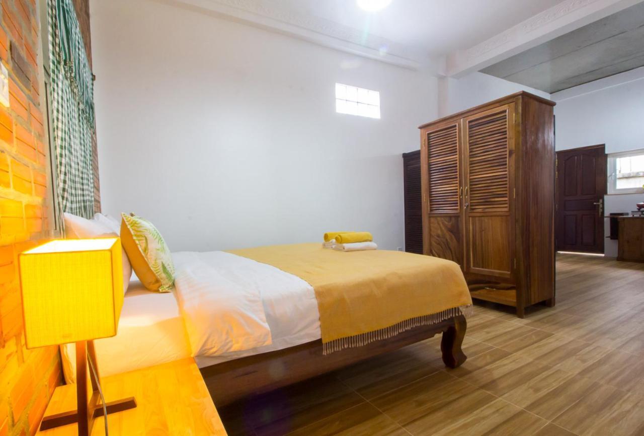 Angkor Dino Home Sziemreap Kültér fotó